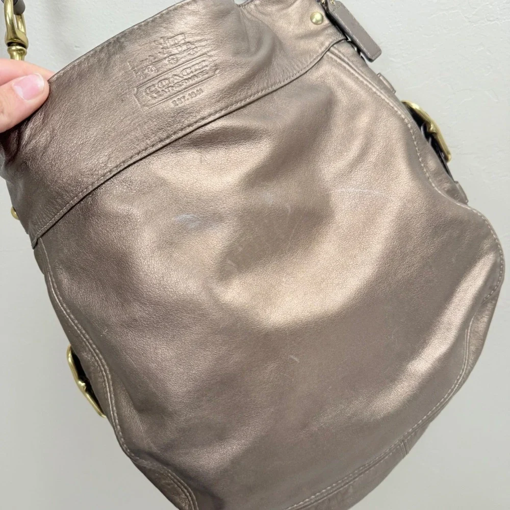 Coach Brown 12669 Bronze Leather Shoulder Bag Purse Womens - Picture 3 of 8